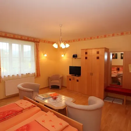 Pensión Gastehaus Weinbergblick 4*